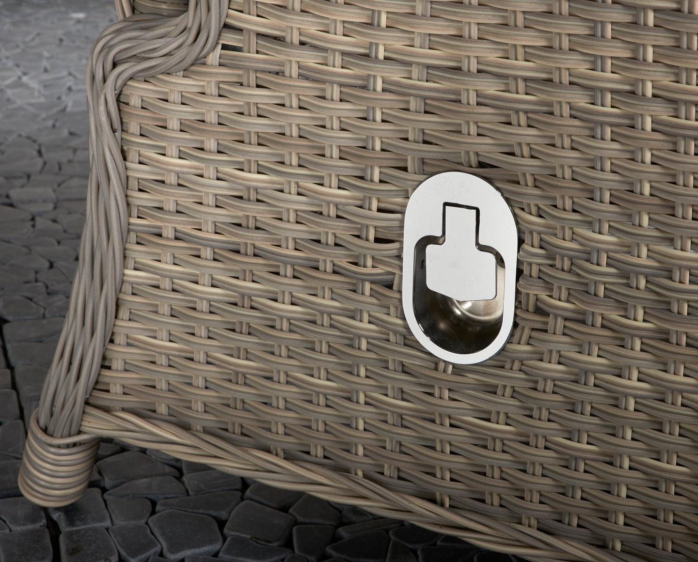 Signature Weave - Outdoor Furniture - Meghan - Five Piece Reclining Lounge Set In Fine Cream Grey Wicker With Pale Grey Cushions